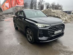 Audi Q6 - 2