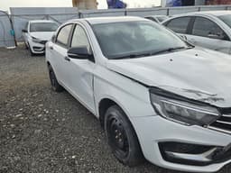 Lada Vesta седан - 4