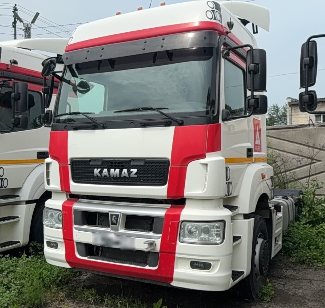 Камаз 5490 4x2 Седельный тягач - 1