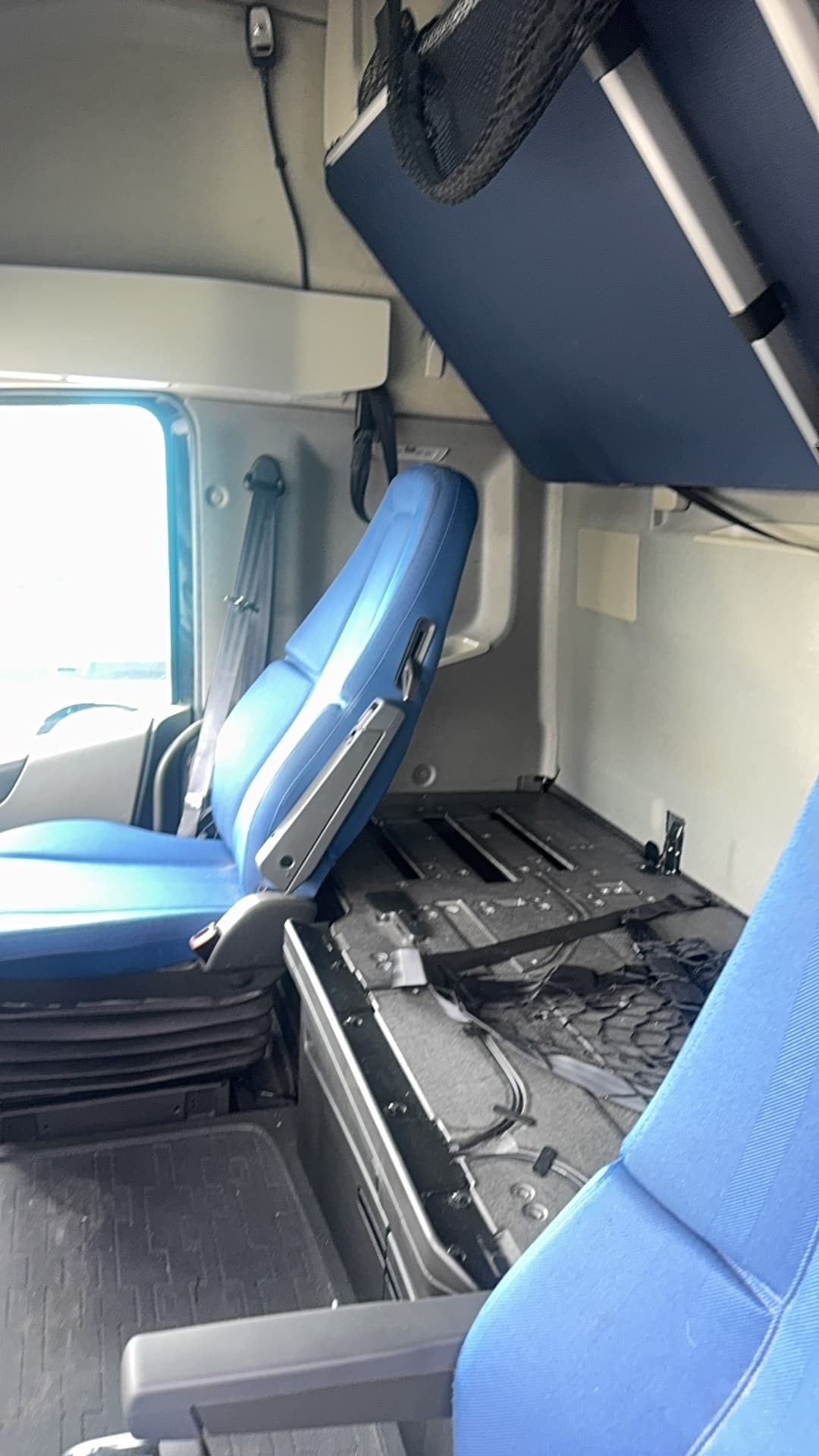 Volvo FH 4x2 Седельный тягач - 8