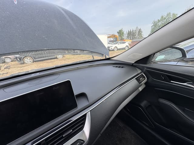 Hongqi H5 - 6