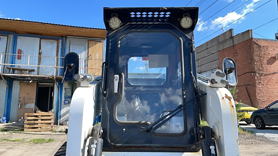 Bull SLC1500 Мини погрузчик - 7