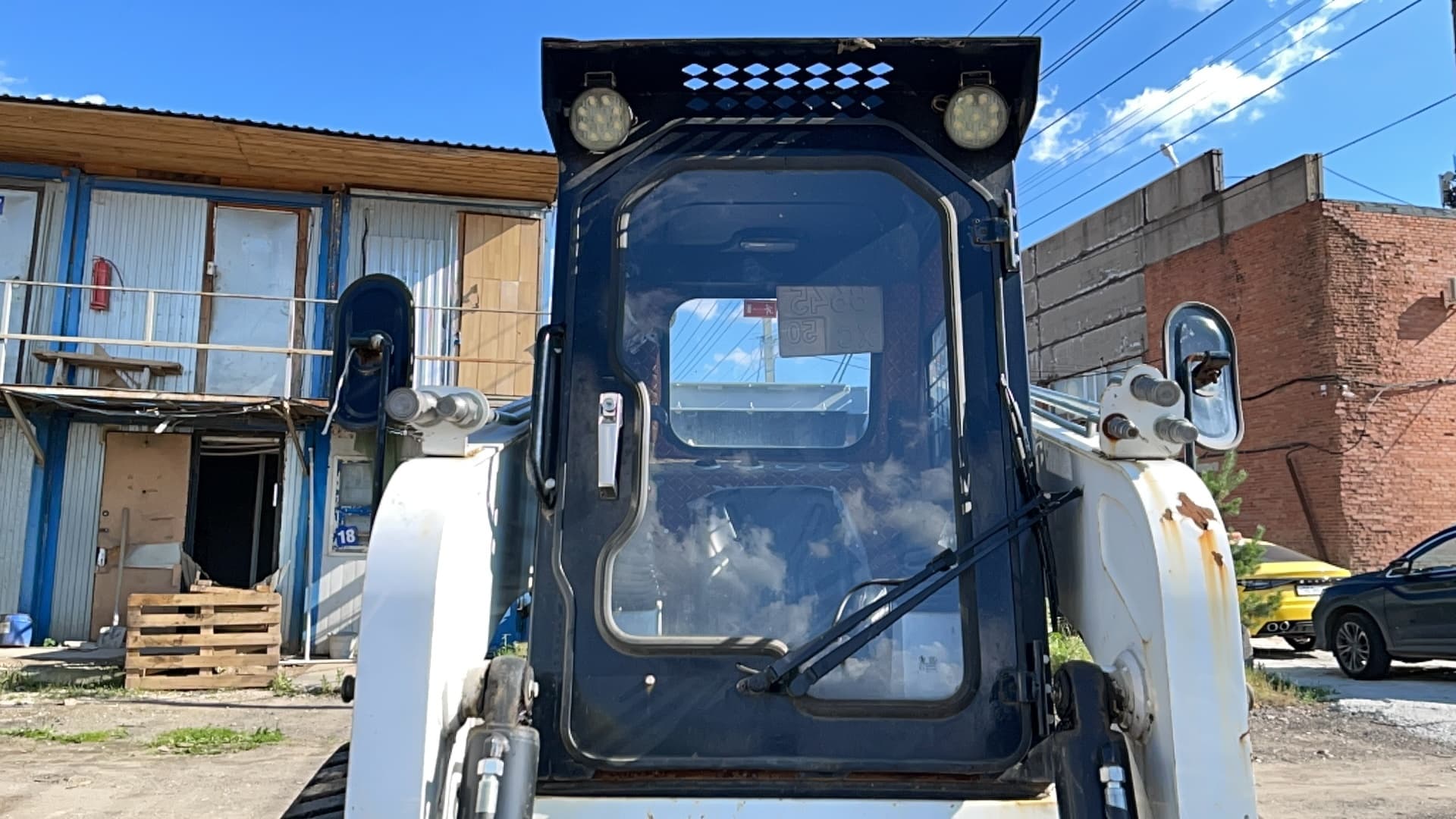 Bull SLC1500 Мини погрузчик - 7