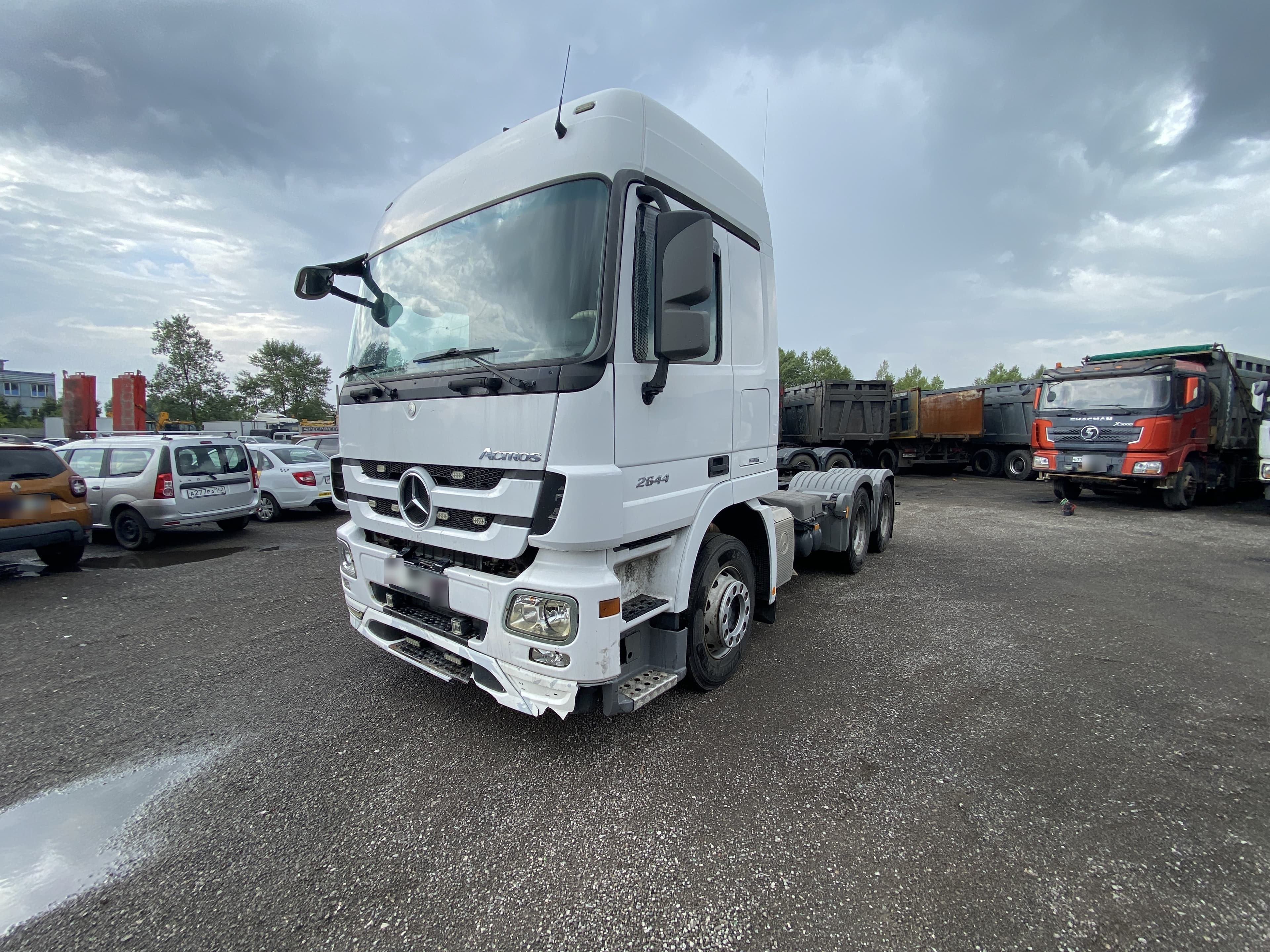 Mercedes-Benz Actros 6x4 Седельный тягач - 1