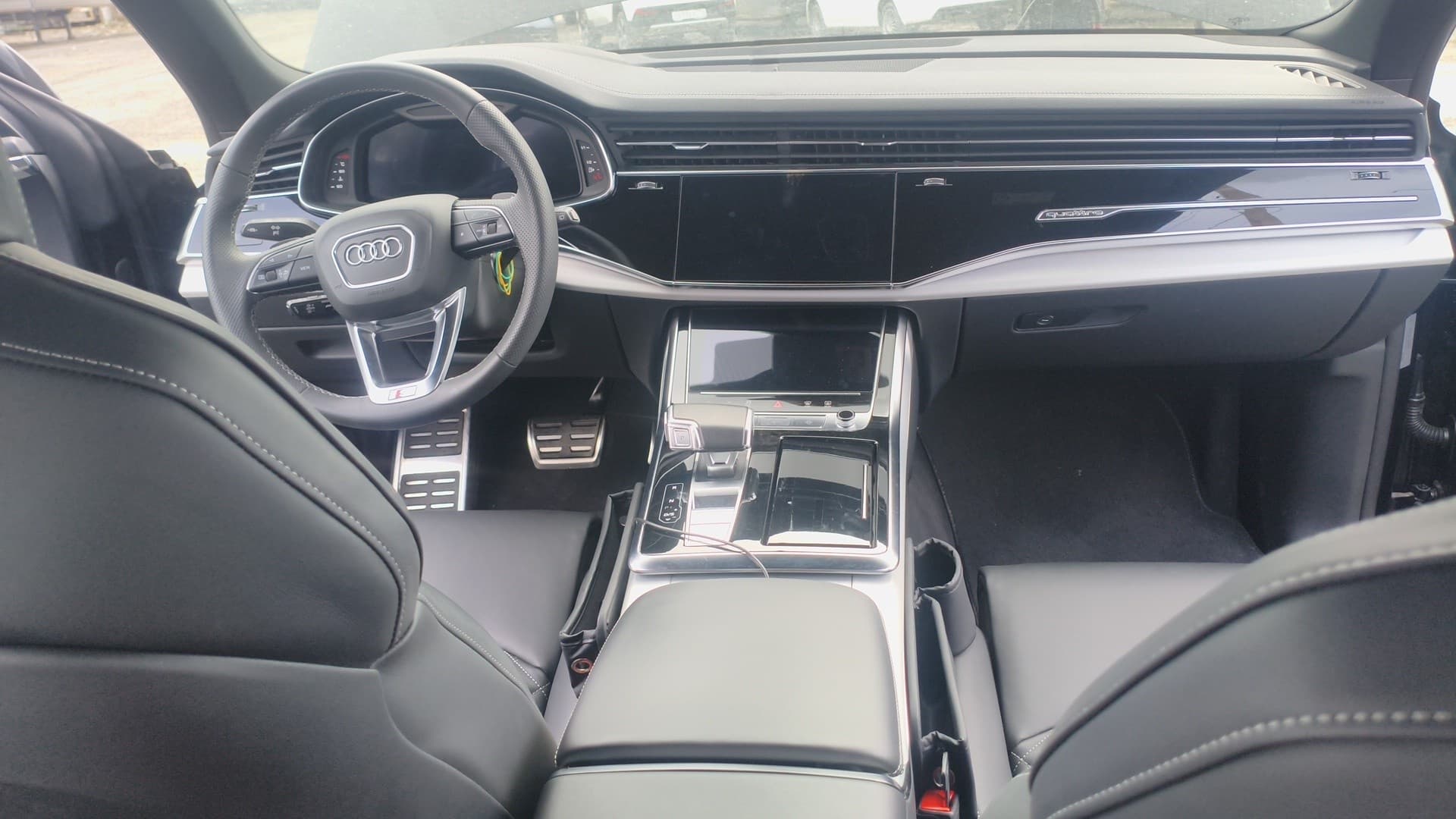 Audi Q8 - 5