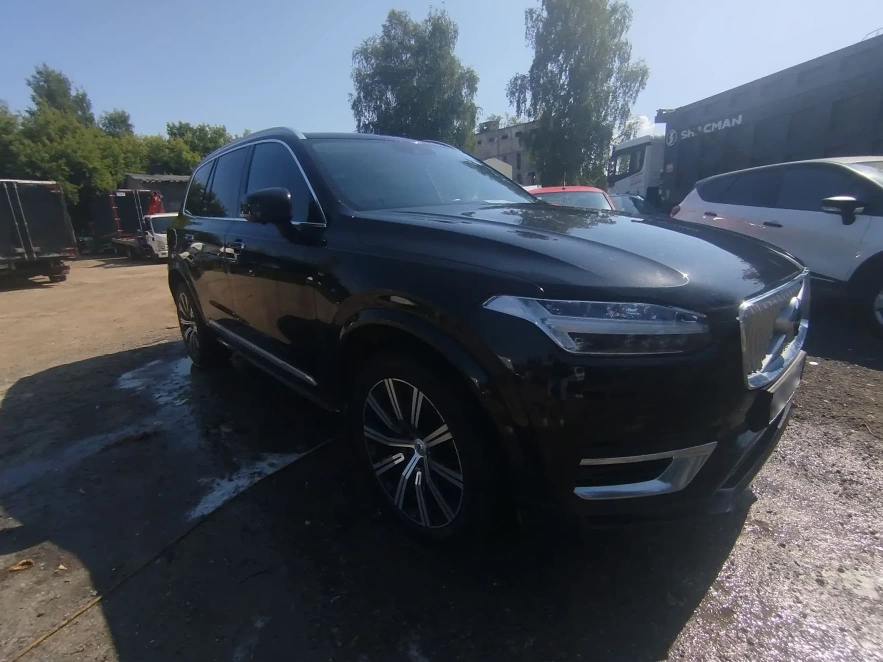 Volvo XC90 - 2