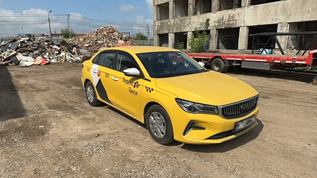 Geely EMGRAND - 2
