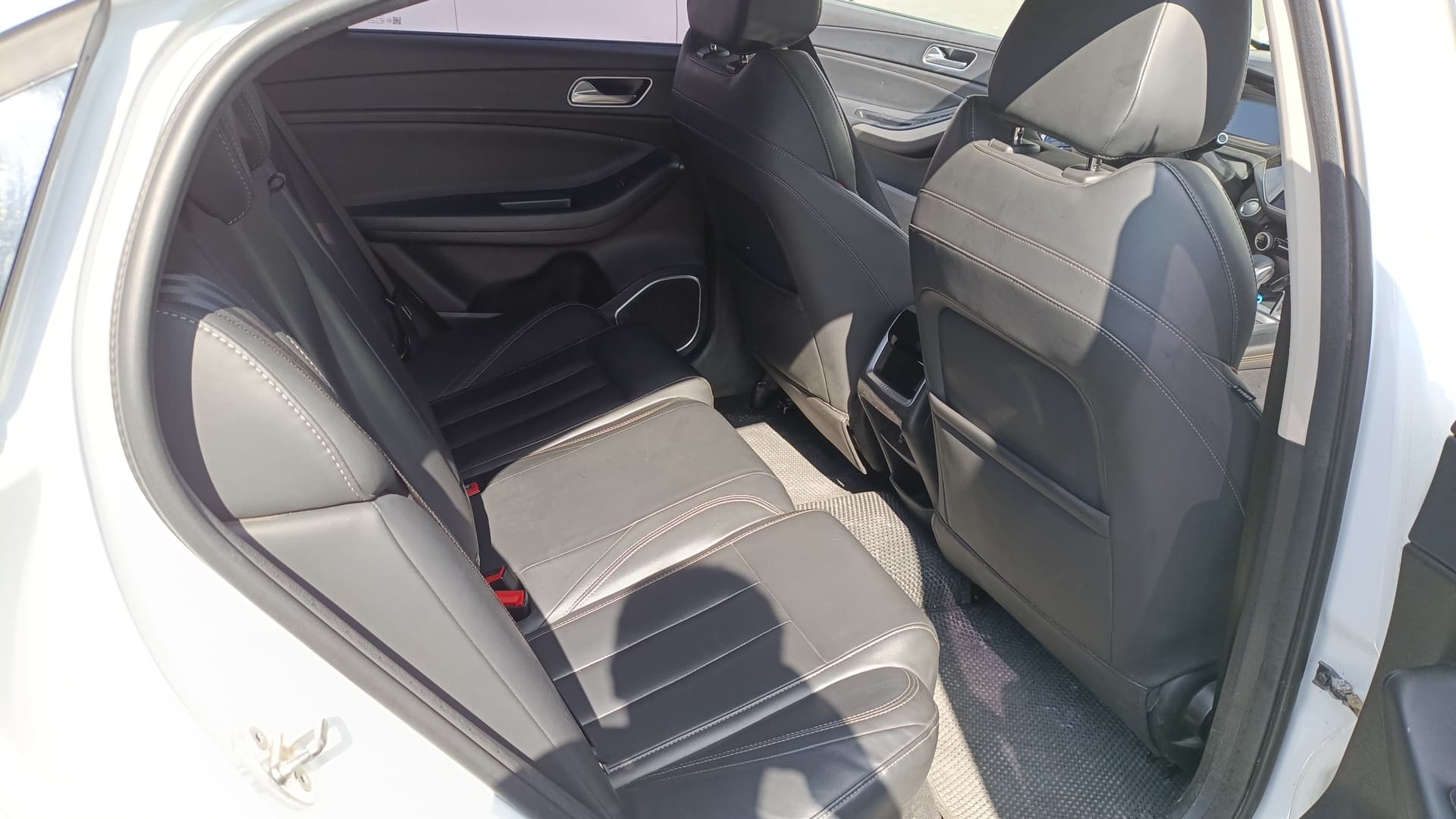 Omoda S5 - 8