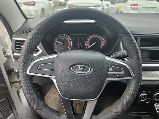 Lada Vesta SW - 5
