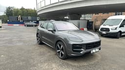 Porsche Cayenne - 2
