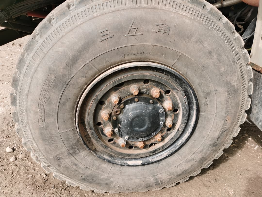 Shacman (Shaanxi) SX* 6x6 Седельный тягач - 8