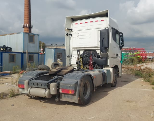 Foton AUMAN R 4x2 Седельный тягач - 2