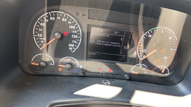 Foton AUMAN 4x2 Седельный тягач - 7