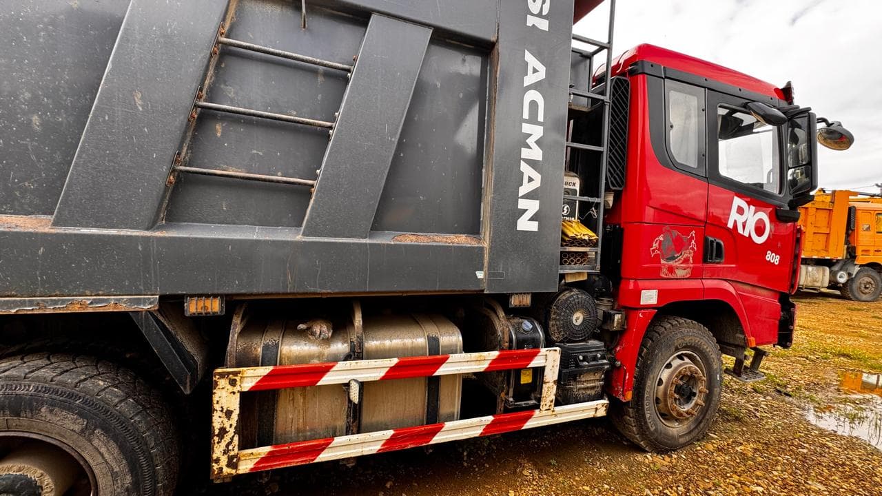 Shacman (Shaanxi) SX* 6x4 Самосвал - 3