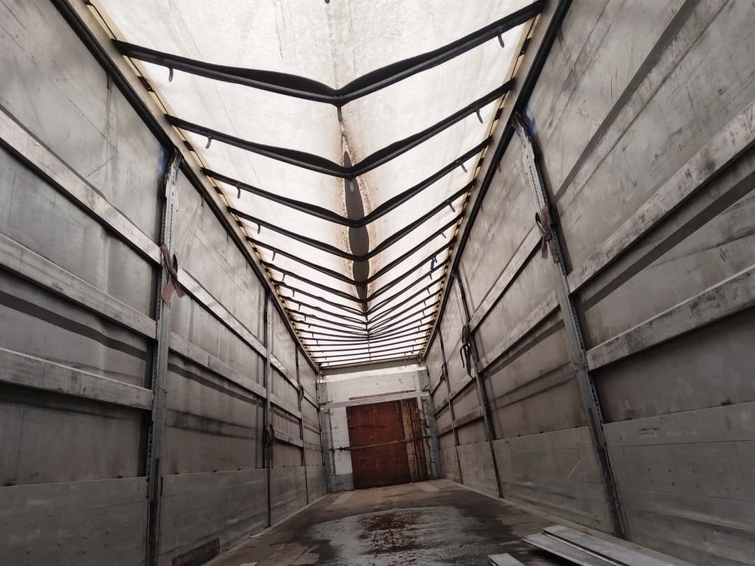 Schmitz Cargobull 9084 Полуприцеп бортовой - 4