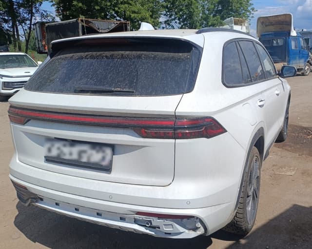 Geely Monjaro - 3