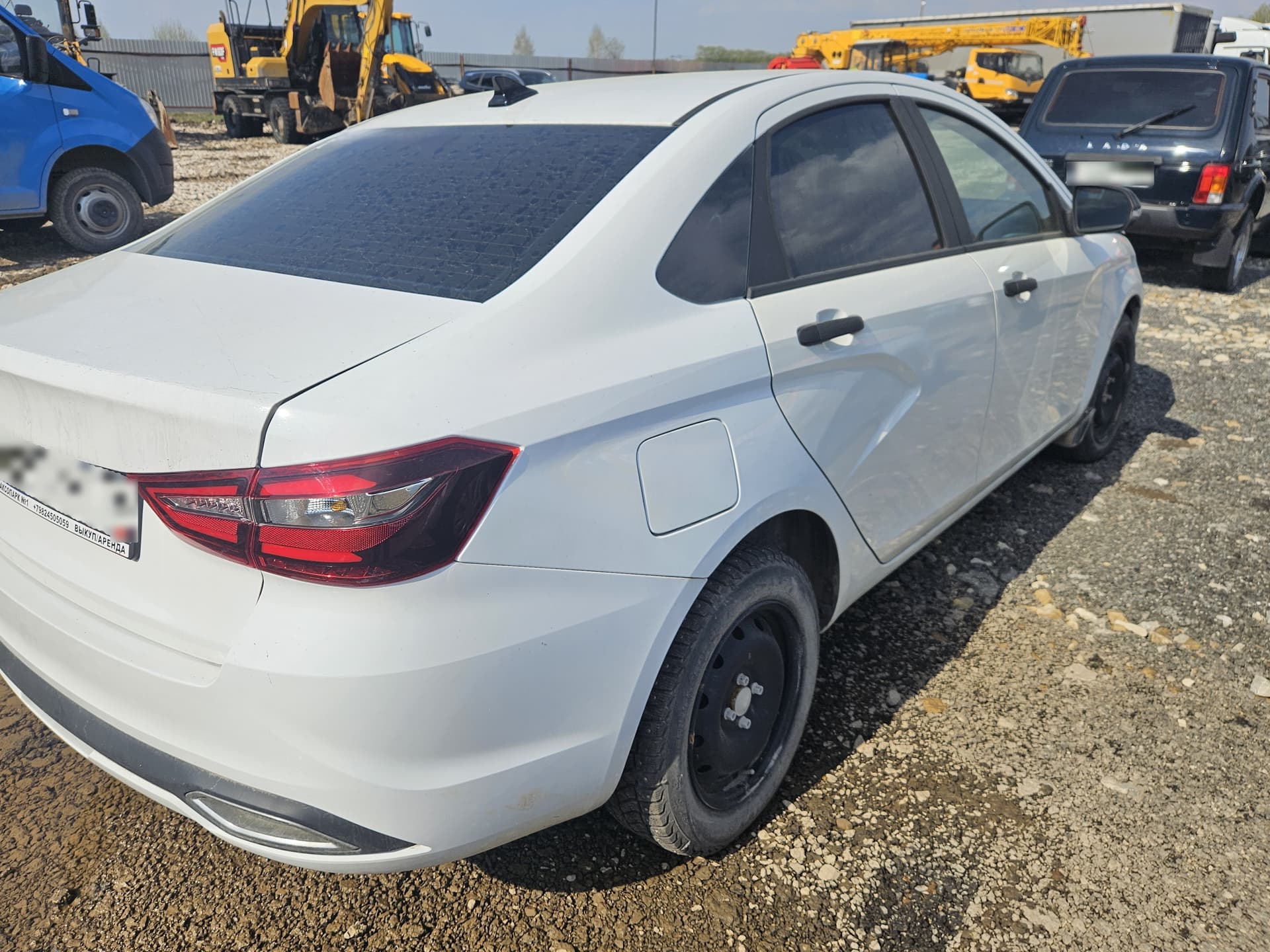 Lada Vesta седан - 3