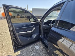 Geely Monjaro - 8