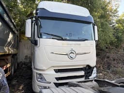 Dongfeng DFH 4x2 Седельный тягач - 2
