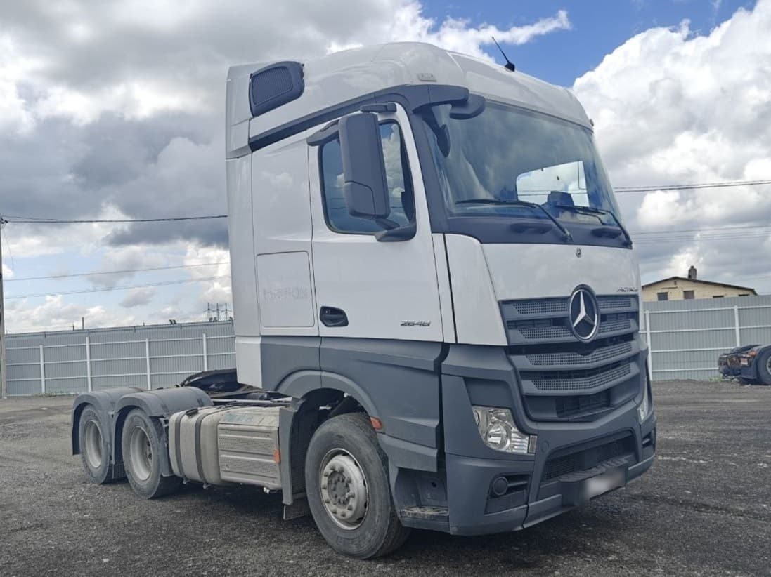 Mercedes-Benz Actros 6x4 Седельный тягач - 2