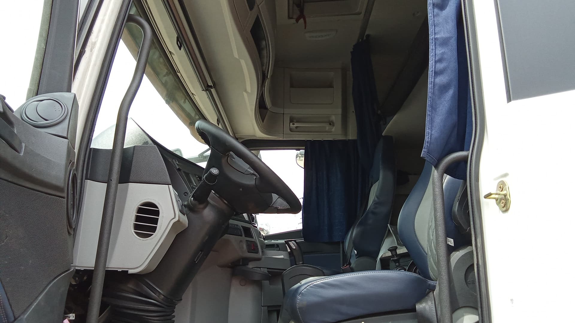 Foton AUMAN R 4x2 Седельный тягач - 6