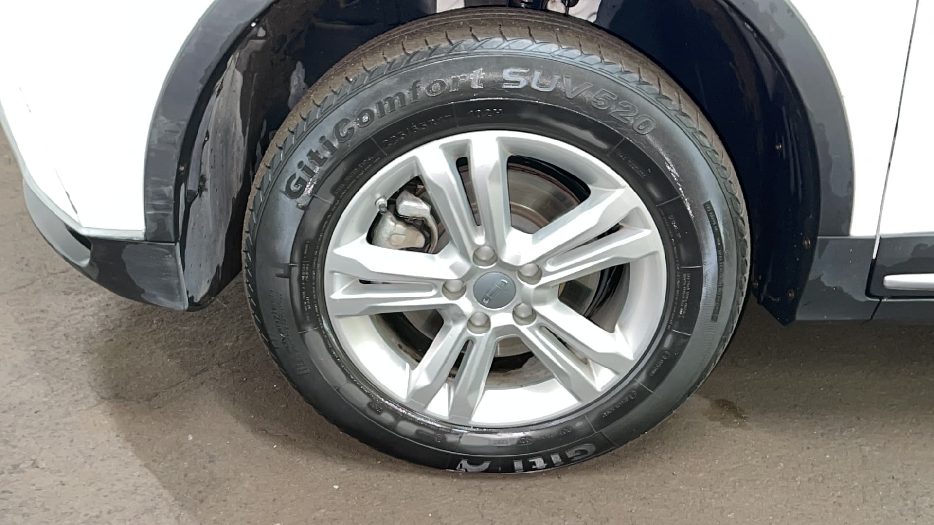 Geely Atlas Pro - 10