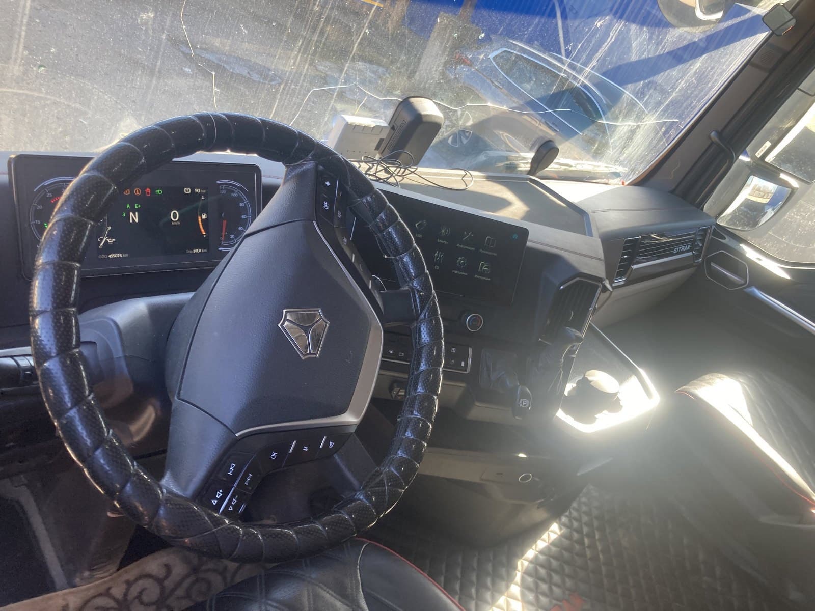 Sitrak C7H 4x2 Седельный тягач - 5