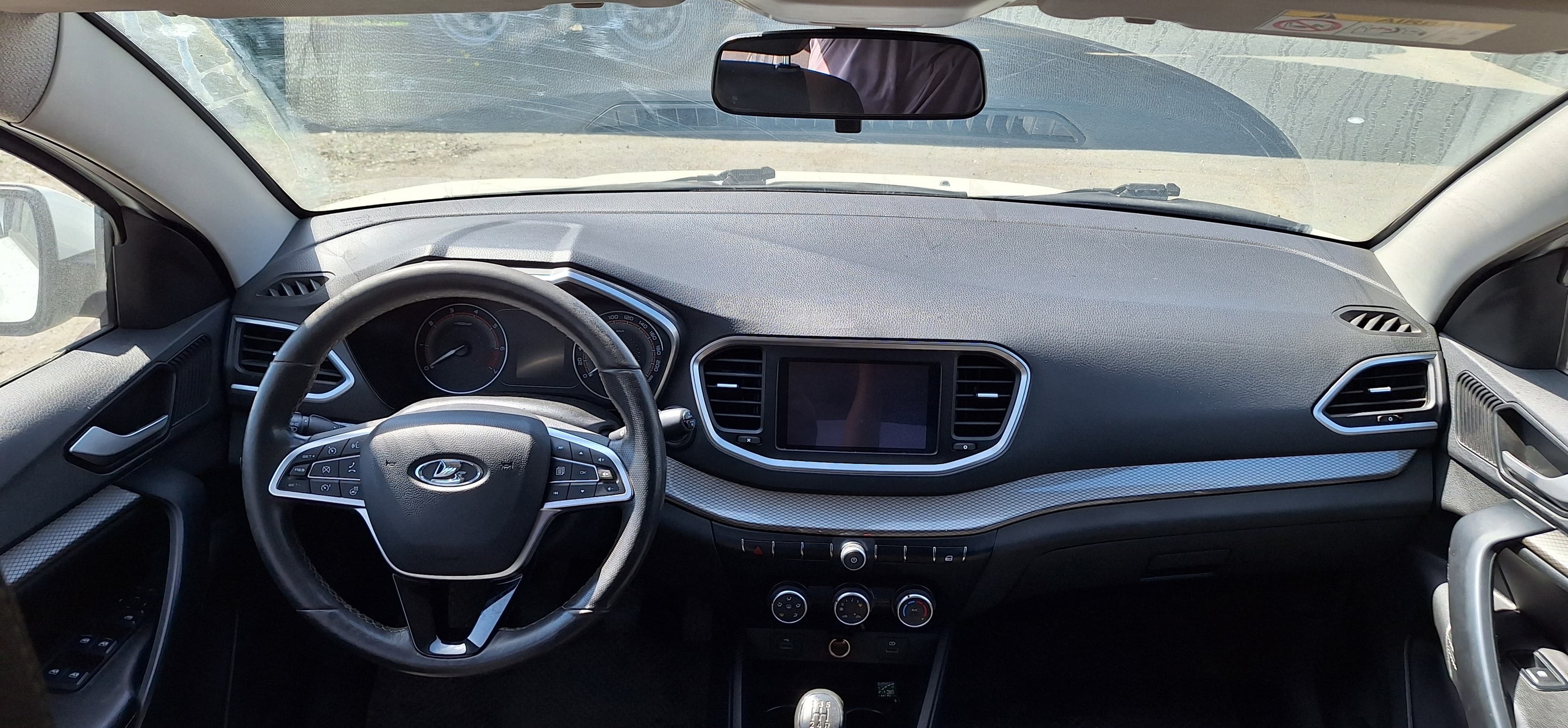 Lada Vesta седан - 5