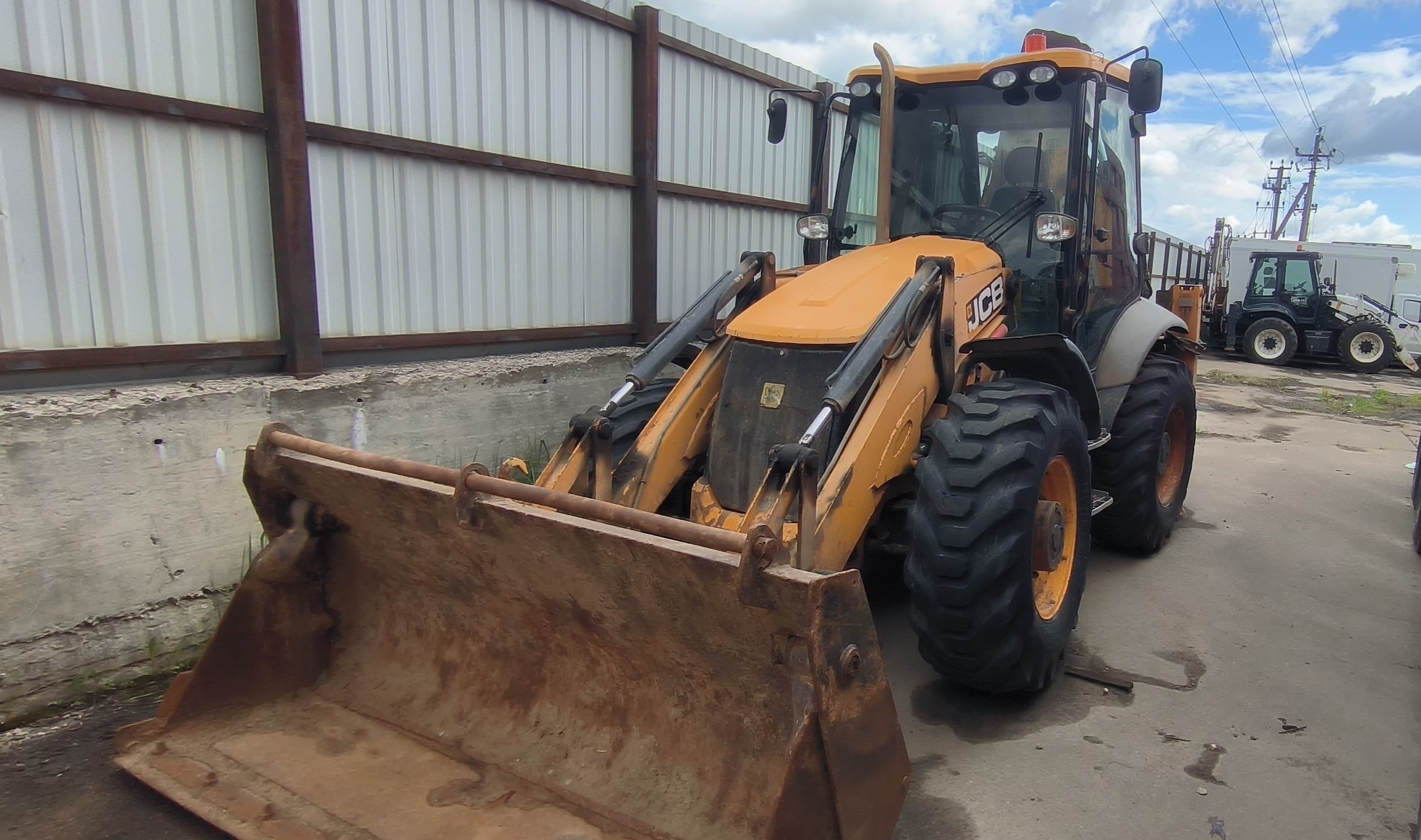 JCB 3CX ECO Super Экскаватор-погрузчик - 1