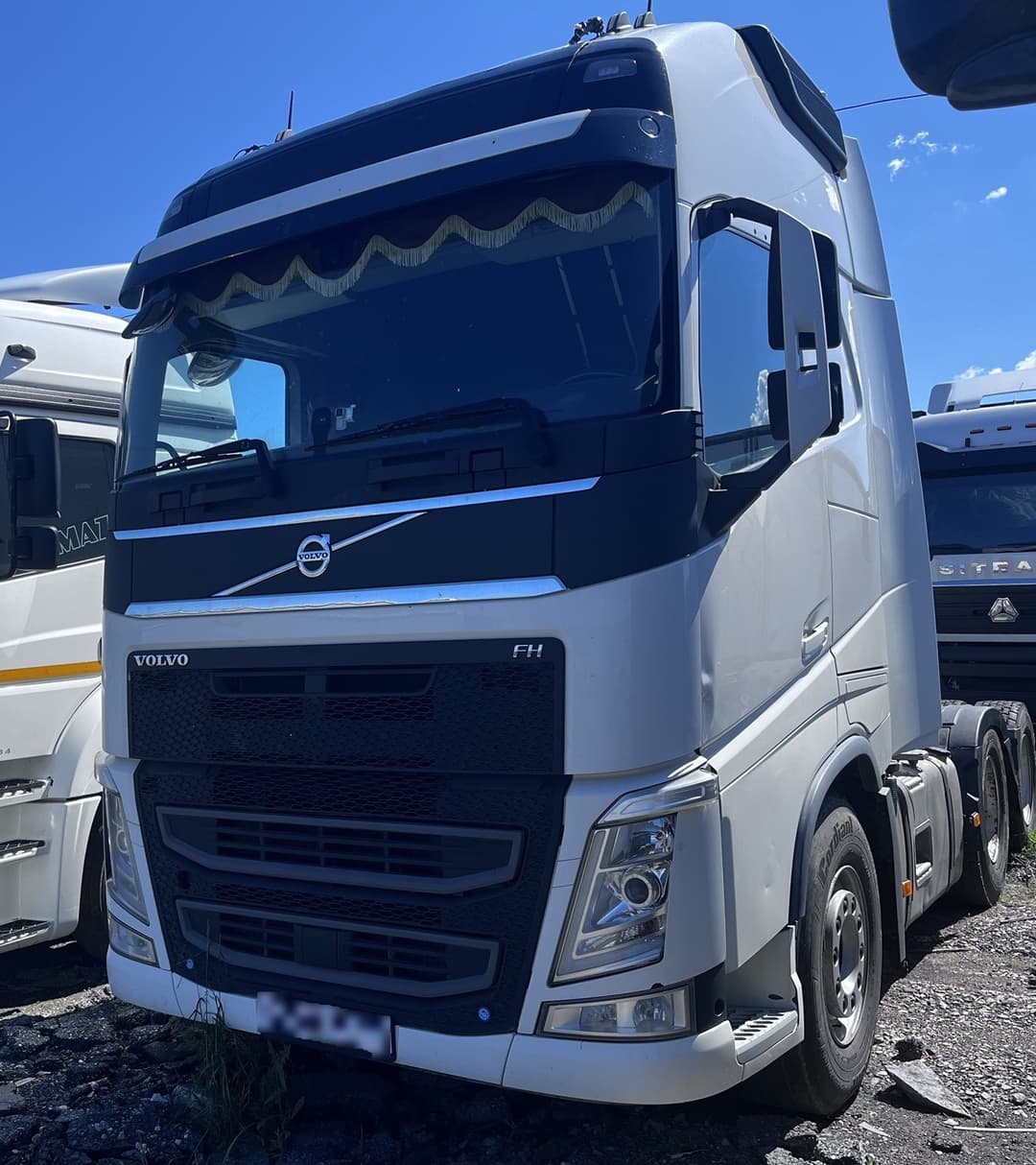 Volvo FH 6x2 Седельный тягач - 1