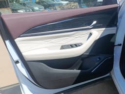 Geely Monjaro - 8
