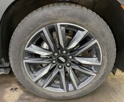 Cadillac Escalade - 10