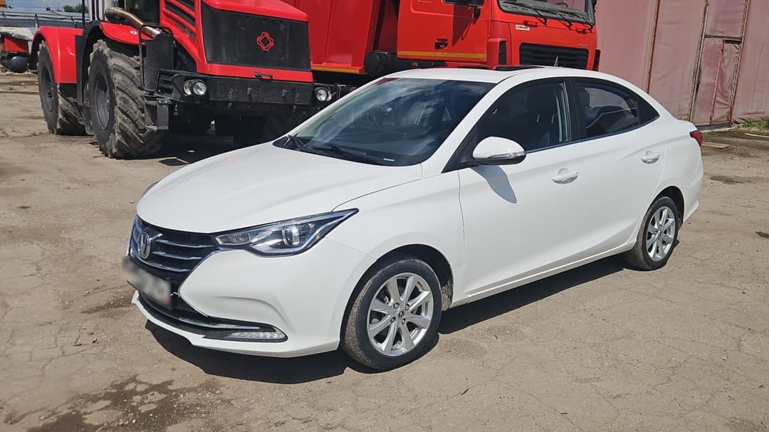 Changan Alsvin - 1