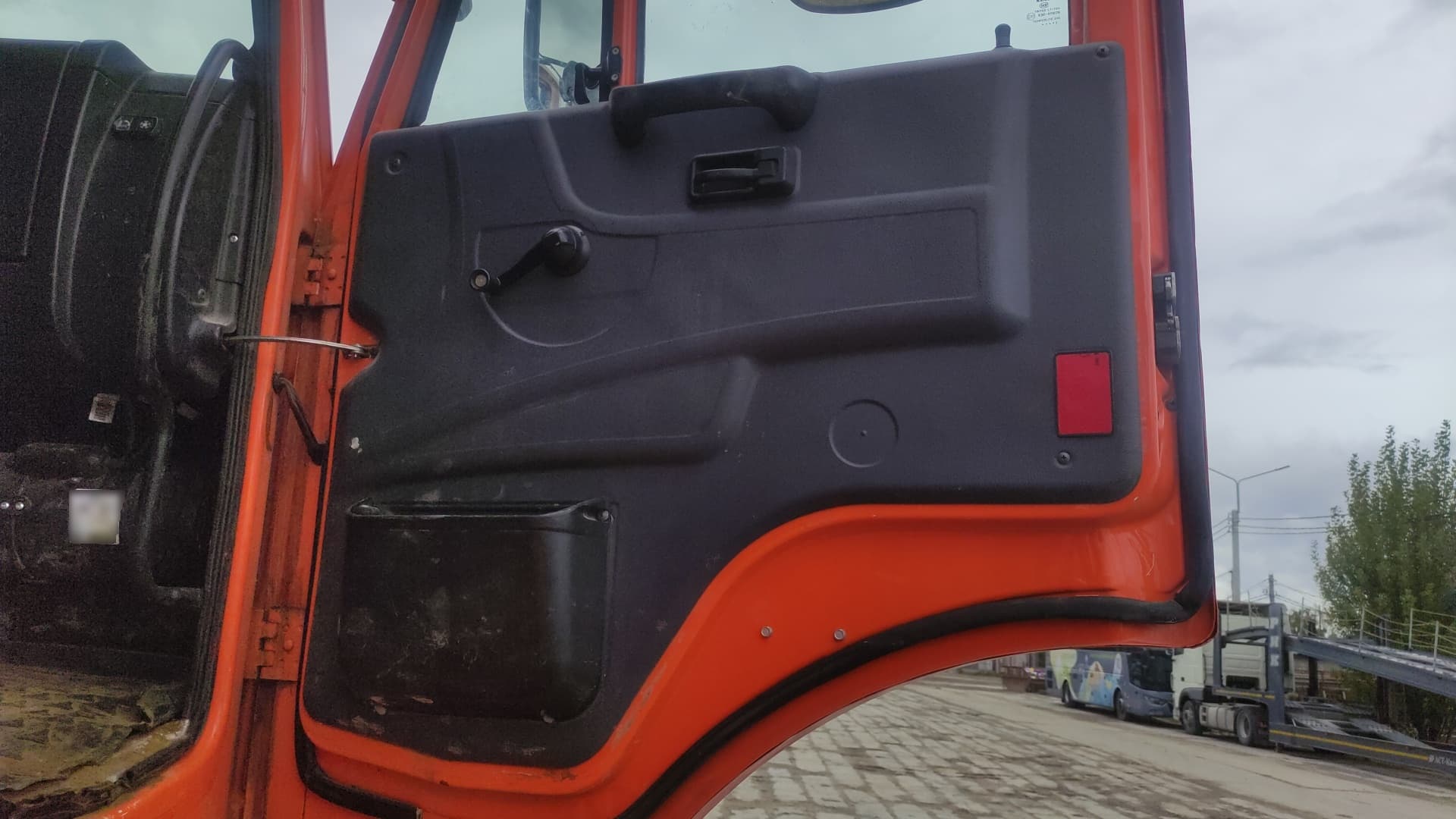 Агропромсервис 4382* на шасси Камаз 43118 6x6 Бортовой с КМУ - 7