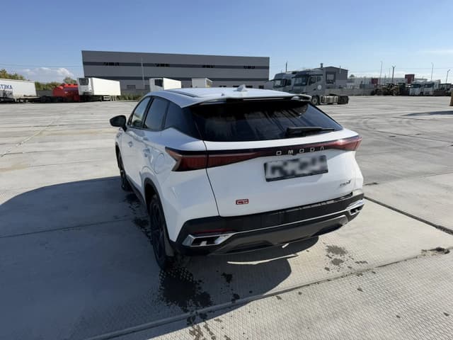 Omoda C5 - 4