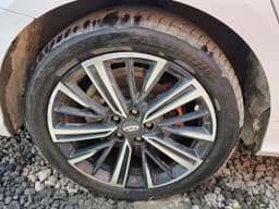 Chery ARRIZO 8 - 10