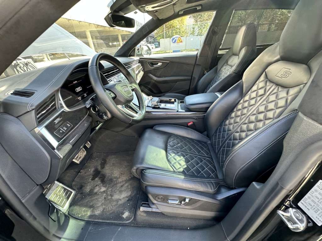 Audi SQ8 - 6