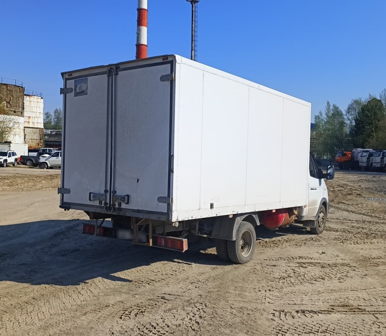 Белава 1220* на шасси GAZ GAZELLE BUSINESS Изотермический/рефрижератор - 3