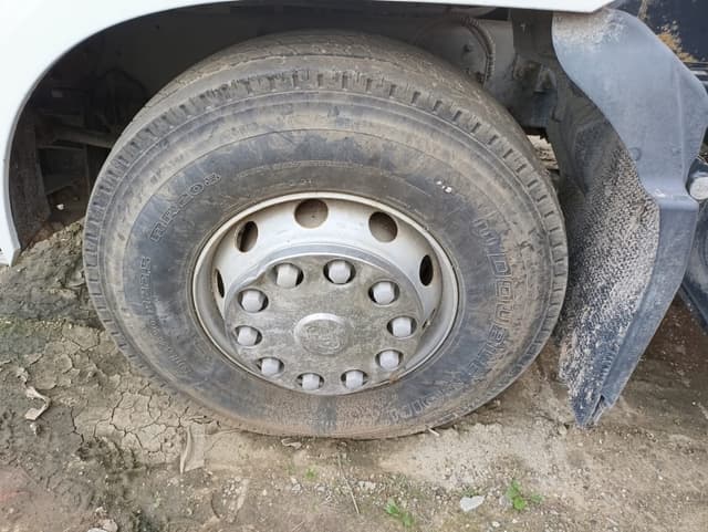 Jac N200 4x2 Бортовой с КМУ - 9