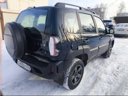 Lada Niva Travel - 3