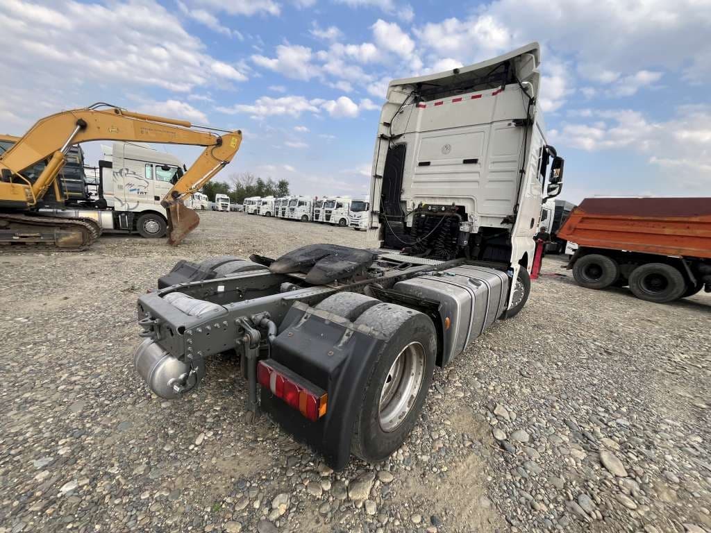 Sitrak C7H 4x2 Седельный тягач - 3