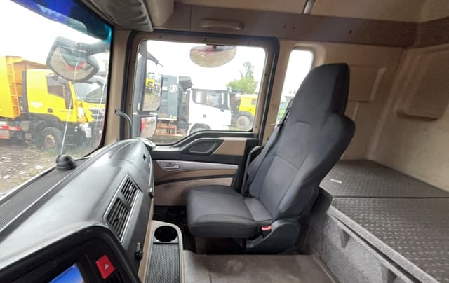 Howo T5G 6x4 Самосвал - 9