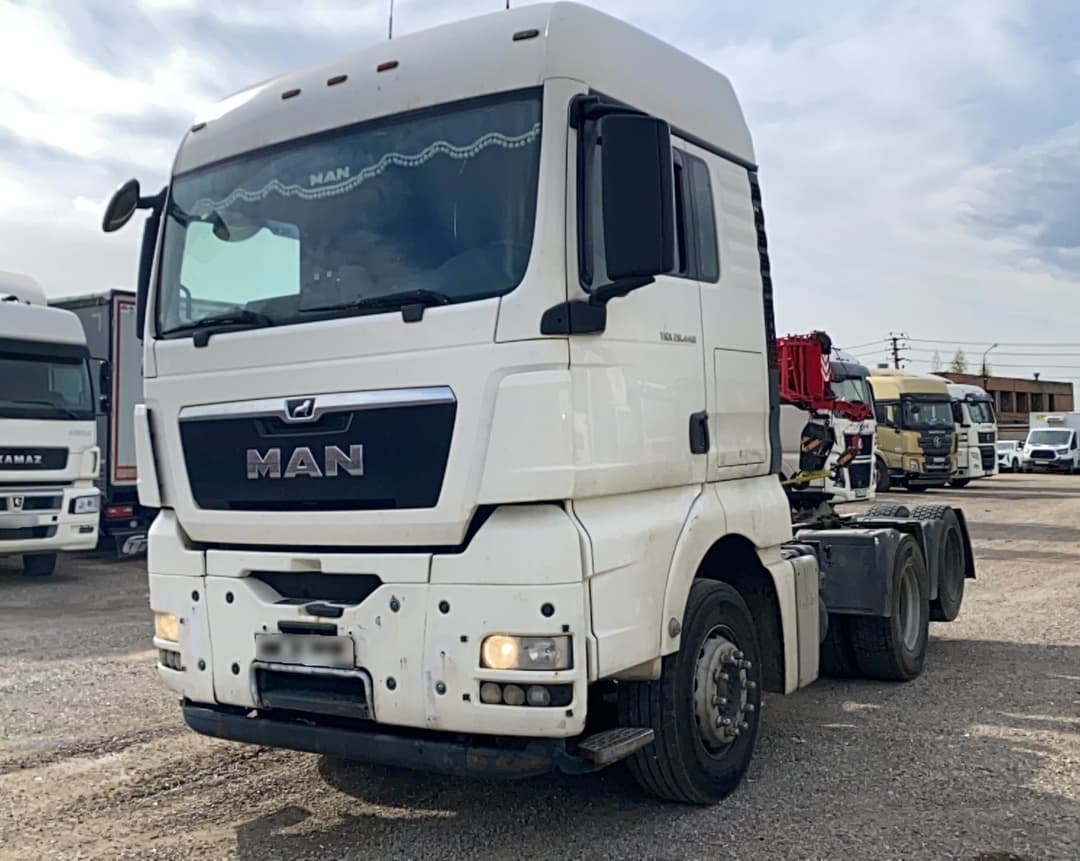 MAN TGX 6x2-2 Седельный тягач - 1