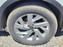 Volkswagen Tiguan - 10