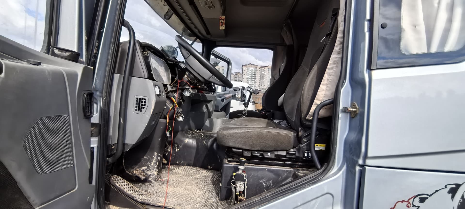 Shacman (Shaanxi) SX* 8x4 Самосвал - 6