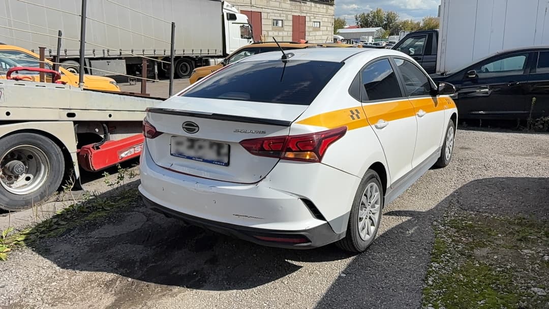 Hyundai Solaris - 3