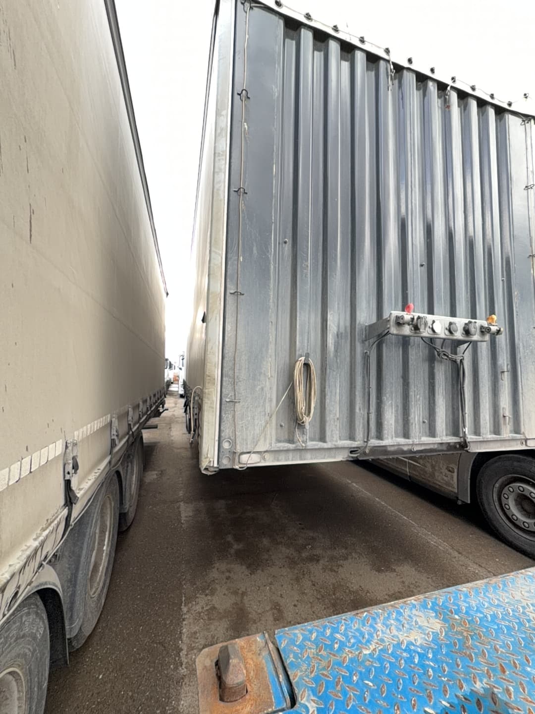 Тонар 97882 Полуприцеп шторный - 2