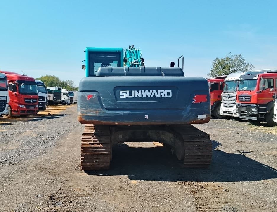 Sunward SWE210 Экскаватор - 4