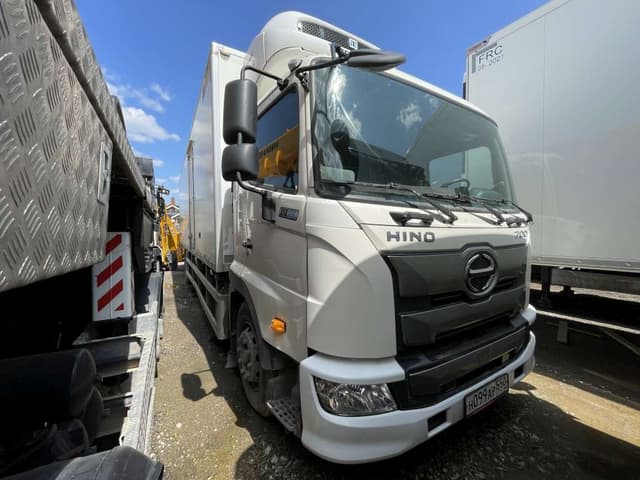 Hino 700 4x2 Изотермический/рефрижератор - 2