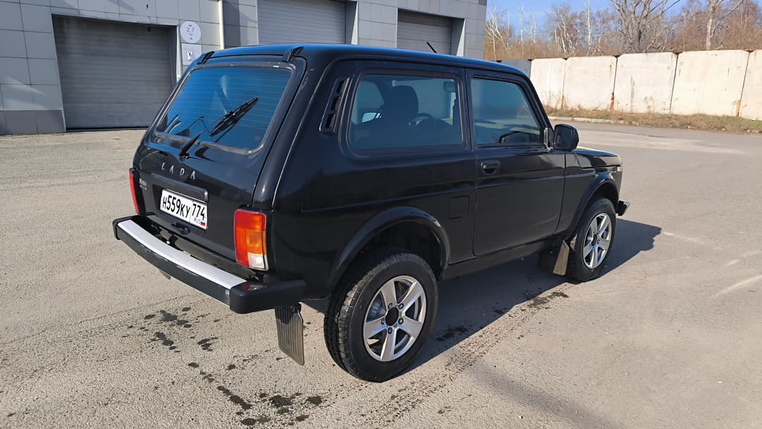 Lada Niva Legend 3 дв - 3